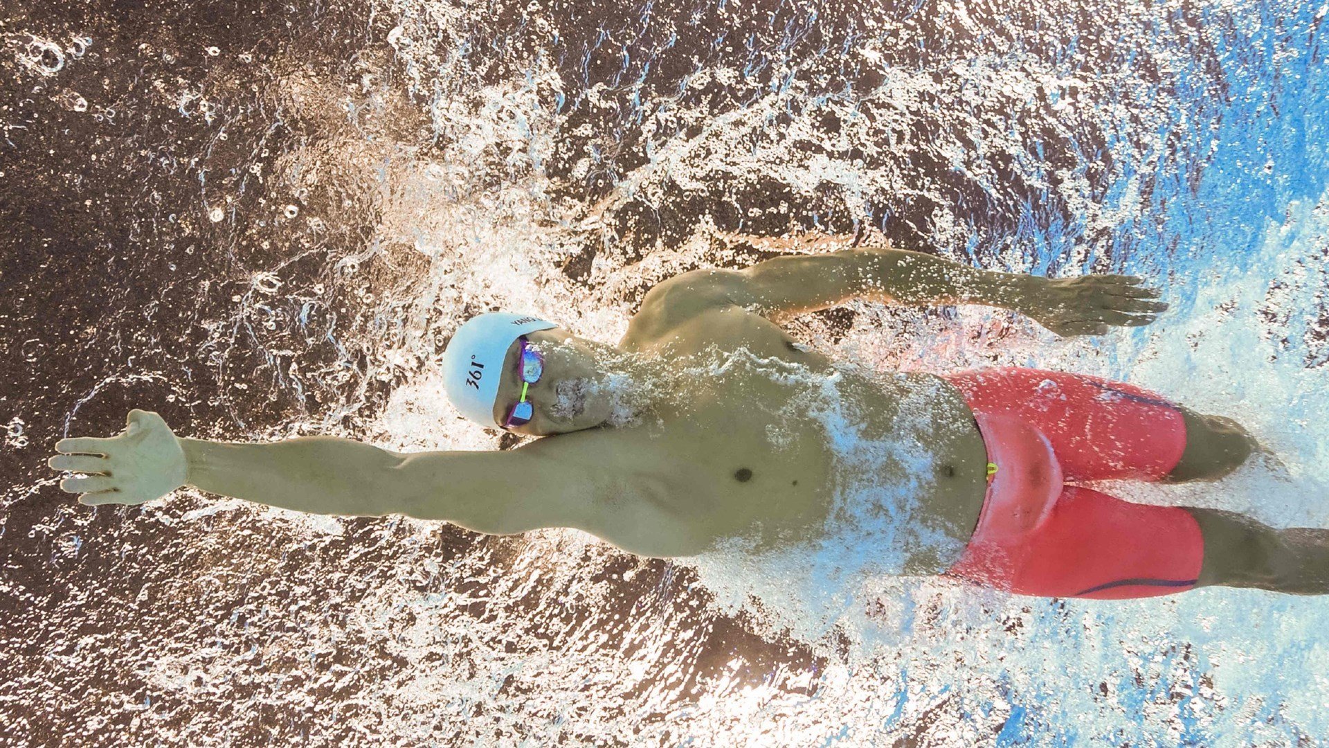 中国女篮全力冲刺赛季冠军 力争最佳成绩，中国女篮夺得冠军