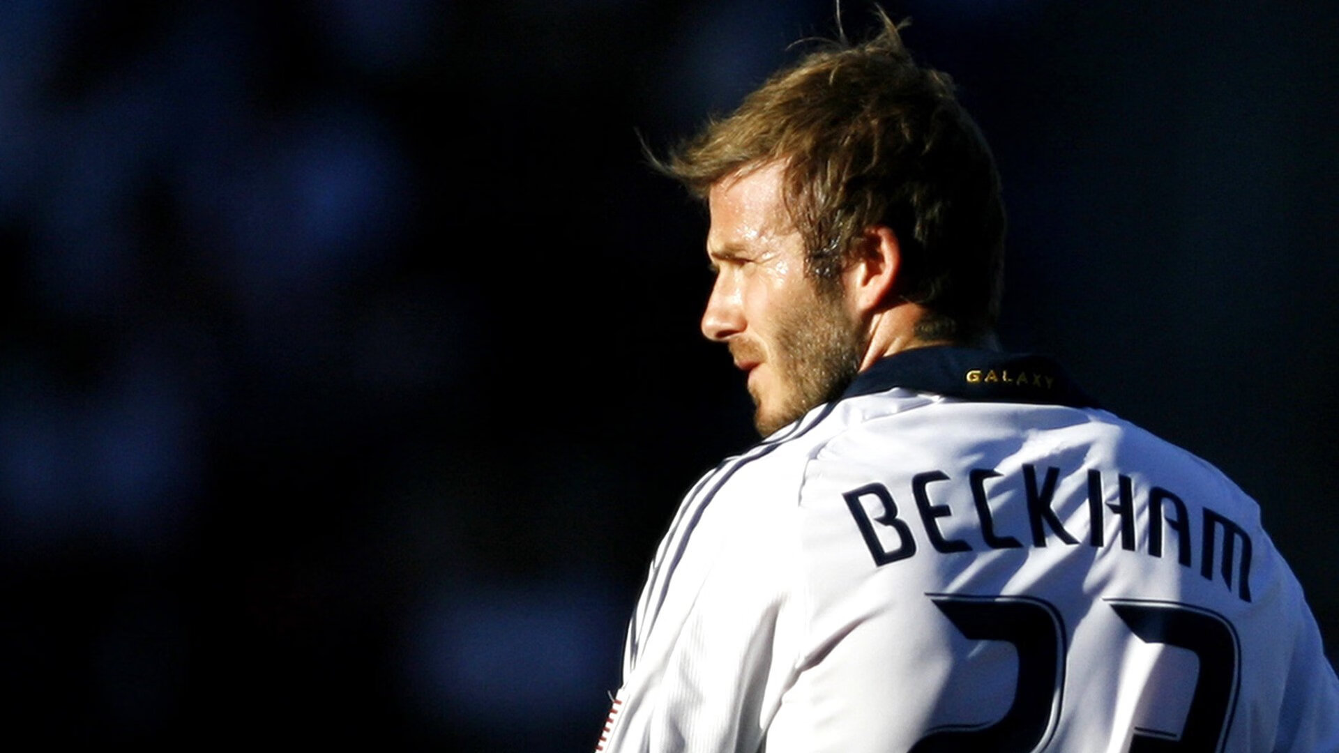 乐鱼（LEYU）体育-拜仁慕尼黑年轻球员崭露头角，拜仁慕尼黑最帅球员